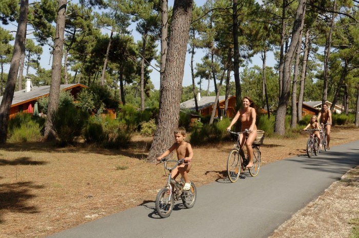 Naturists camp France video